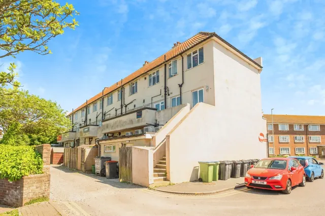 Dane Road, Seaford, BN25, photo 1
