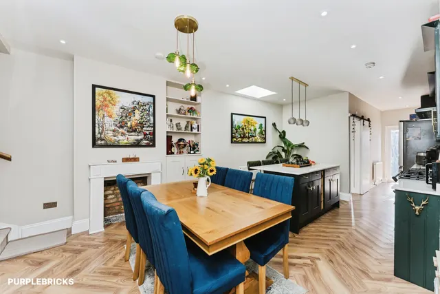 Hollybush Street, London, E13, photo 1