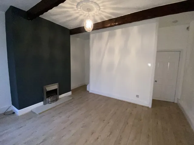 Stamford Grove, Stalybridge, SK15, photo 3