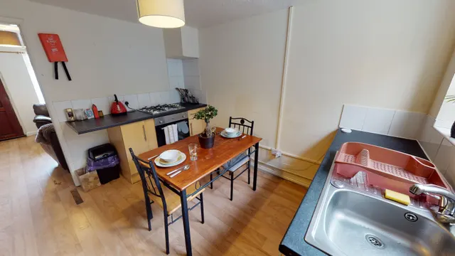 Carholme Road, Available October, LN1, photo 3