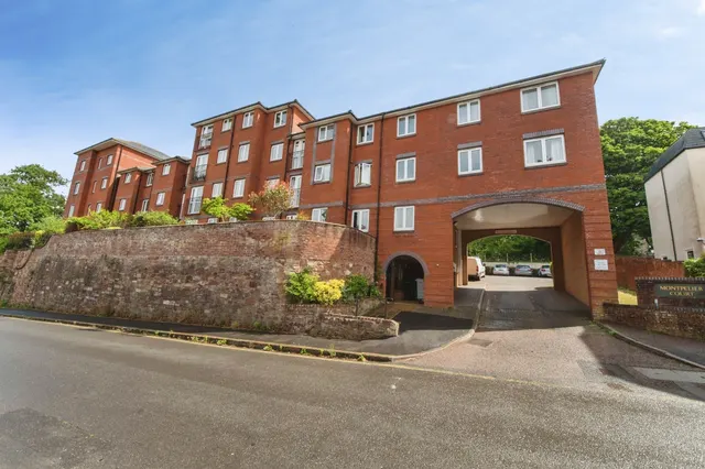 St. Davids Hill, Exeter, photo 1