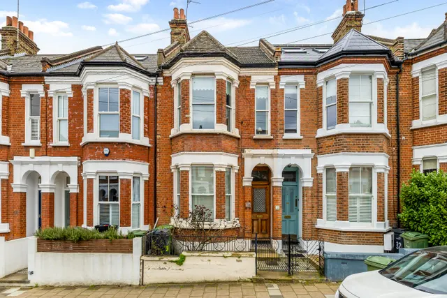 Brayburne Avenue, London, SW4, photo 1