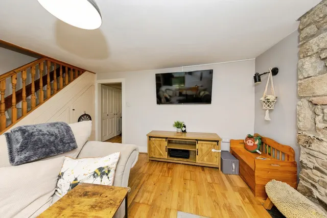 Johnstown, Carmarthen, SA33, photo 3