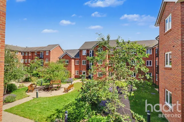 High View, Bedford, MK41, photo 2