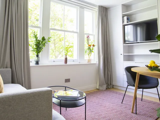Coleherne Road, London, SW10, photo 3