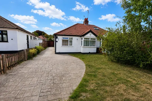 Court Road, Orpington, BR6, photo 1