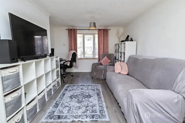 Sycamore Road, Nuneaton, CV10, photo 3