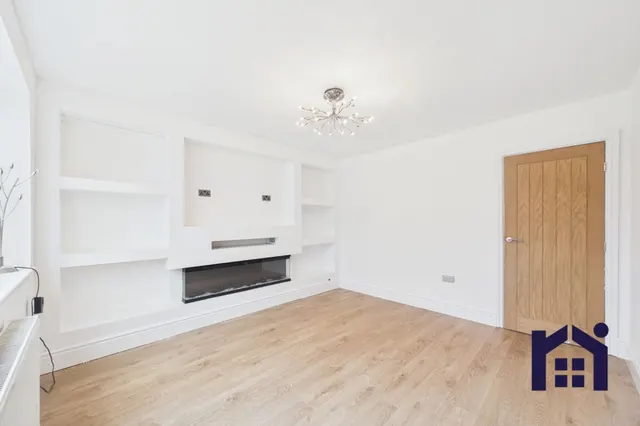 New Street, Eccleston, PR7, photo 2