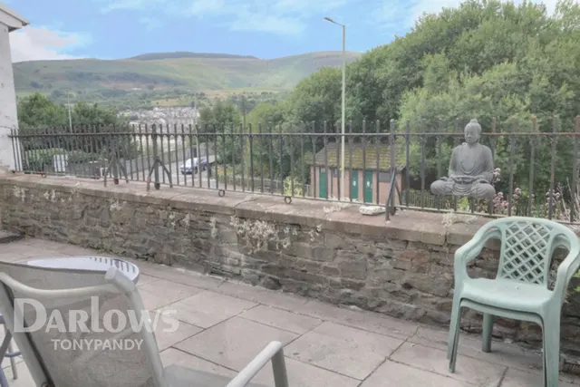 Ystrad Road, Pentre, CF41, photo 1