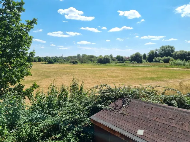 Photo 2 — Willian Road, Hitchin, Hertfordshire, SG4