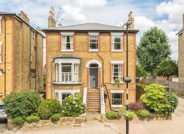 Church Road, Richmond, TW10, photo 1