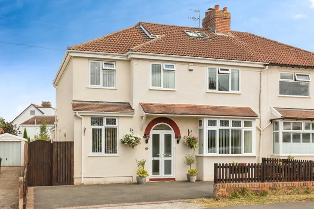 Newcombe Road, Bristol, photo 1