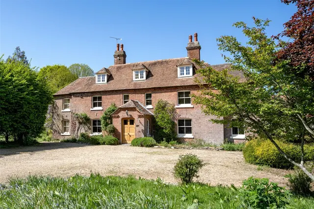 7 bedroom house, Dorchester Road, Sturminster Marshall, BH21