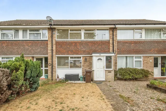 Arden Close, St Johns, Colchester, photo 1