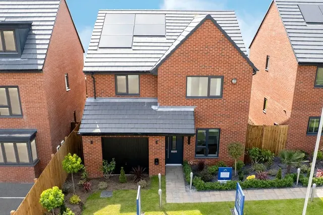 Haslingden Road, Blackburn, BB2, photo 1