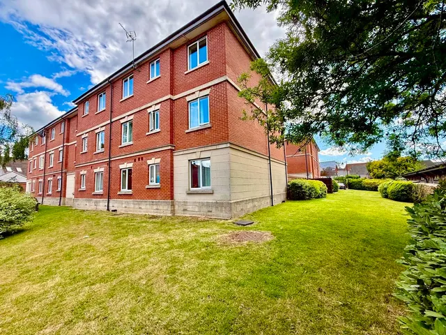 Brock End, Old Town, Swindon, Wiltshire, SN1 3HA, photo 1