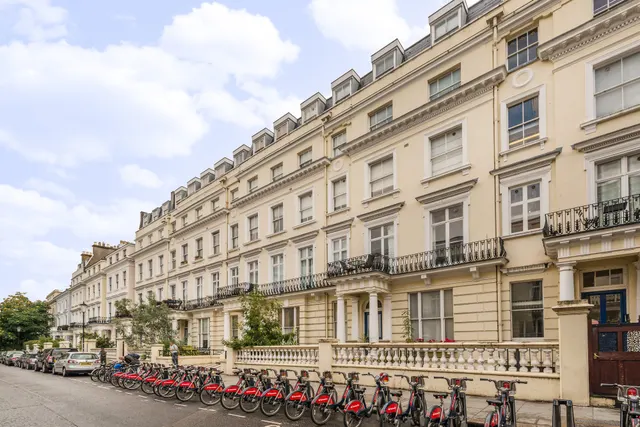 51 Radford House, 1 Pembridge Gardens, London, photo 1