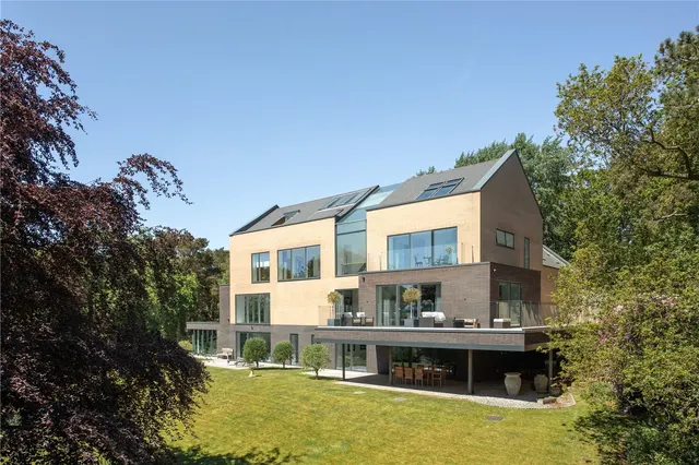 Kings Drive, Caldy, CH48, photo 2