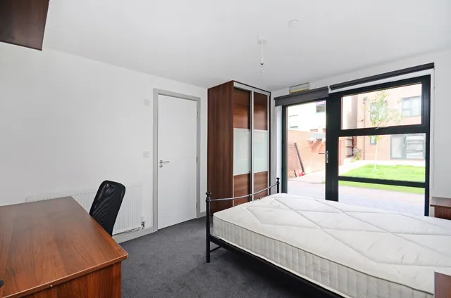 1 bedroom shared accommodation, Dun Fields, Sheffield, S3