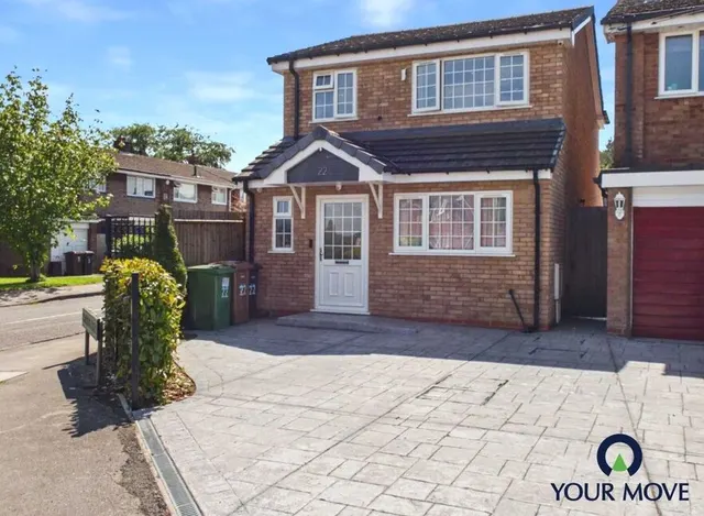 3 bedroom house — Langley Hall Road, Solihull, West Midlands, B92