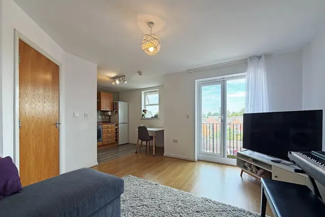 Photo 2 — Oakcliffe Road, Baguley, Manchester M23 1DA