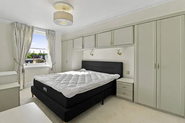 Lindsay Square, London, SW1V, photo 3