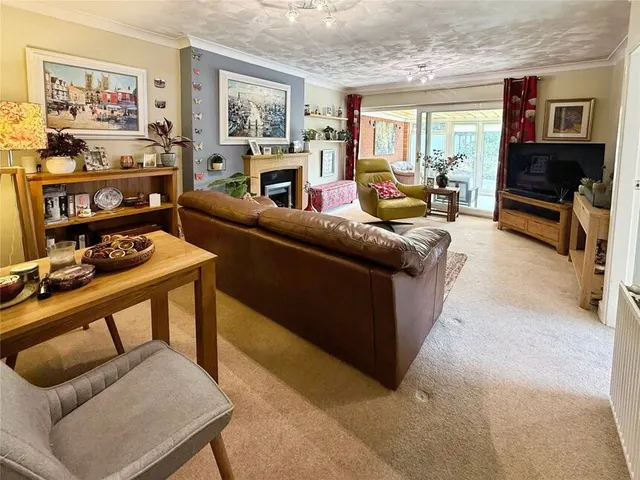 Photo 2 — Matlock Drive, North Hykeham, Lincolnshire, LN6
