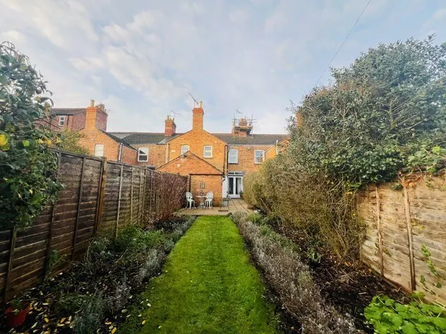 Kings Road, STAMFORD, photo 1