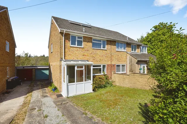 Cheshire Close, Salisbury, SP2, photo 1