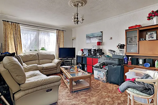 Photo 3 — Chenappa Close, London E13 8DY