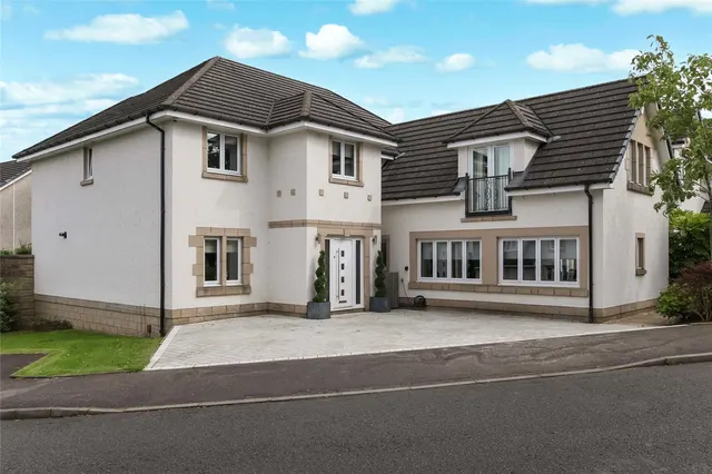 Cortmalaw Gardens, Robroyston, Glasgow, G33, photo 1