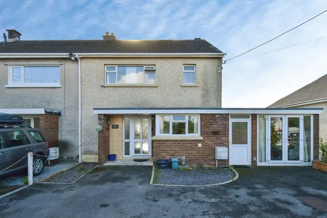 Glynhir Road, Llandybie, SA18, photo 2