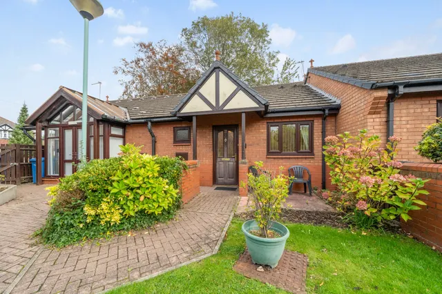 Myddleton Lane, Winwick, Warrington, Warrington, WA2 8NJ, photo 1