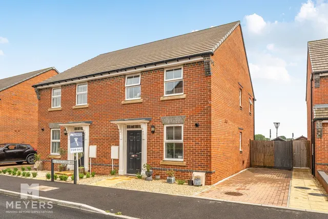 Strickland Way, Wimborne, BH21, photo 2