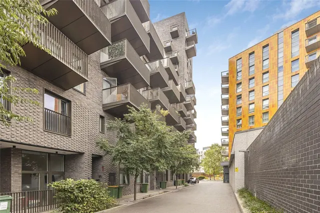 Maud Street, Canning Town, photo 1