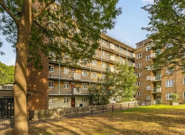Sewardstone Road, Victoria Park, E2, photo 1