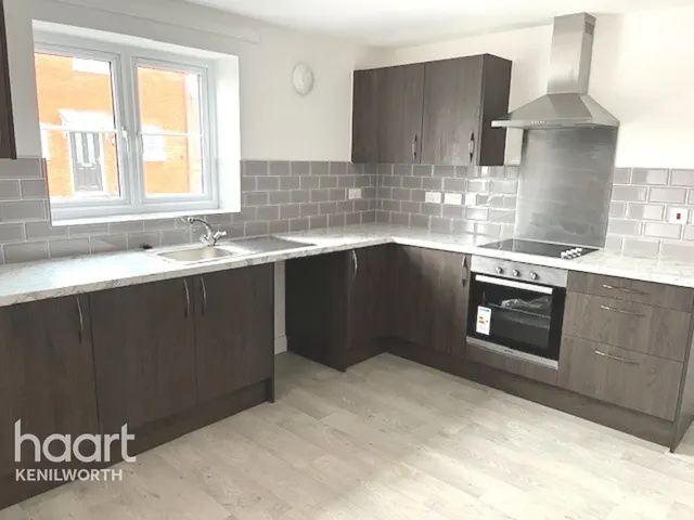 Aston Lane, Wolverhampton, WV5, photo 3