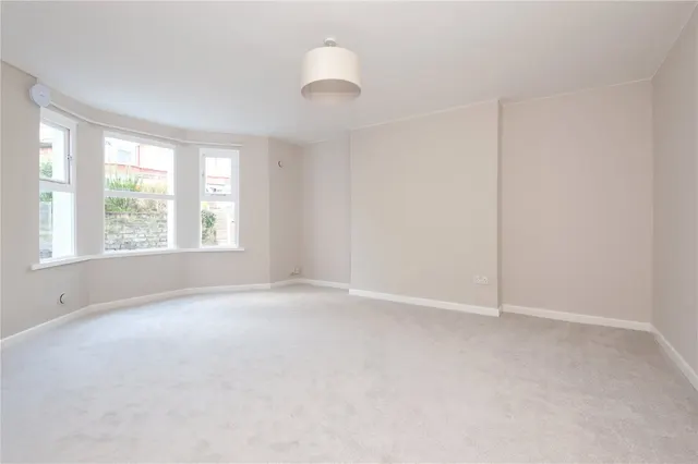 Queens Road, Twickenham, TW1, photo 3