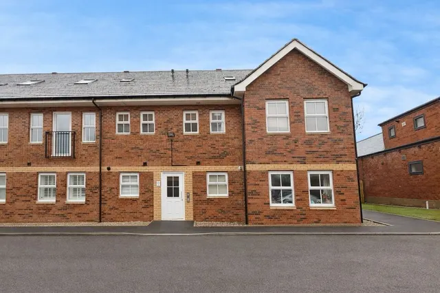 Sandringham Court, Chester Le Street, Durham, DH3, photo 1