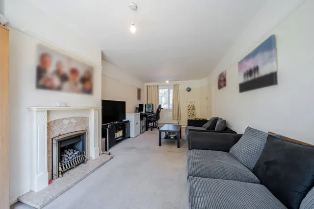 Photo 2 — Prescott Avenue, Orpington, BR5