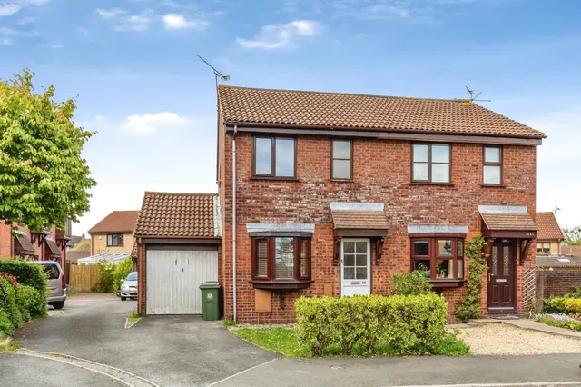 Brean Down Avenue, Henleaze, Bristol, photo 1