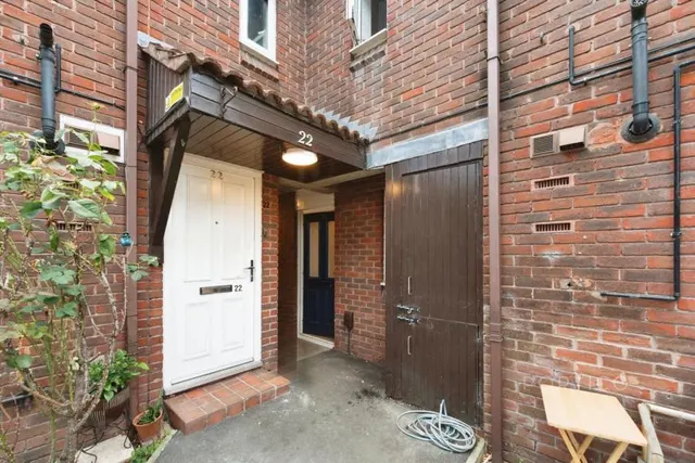 Briscoe Close, London, E11, photo 1