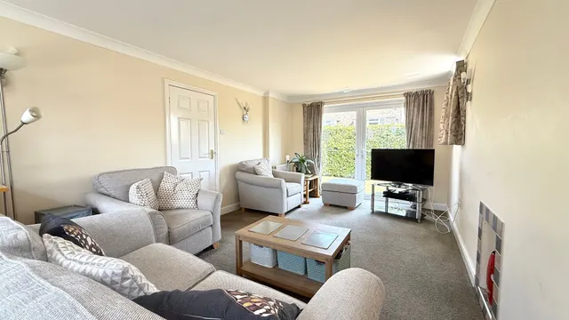 Sway, Lymington, SO41, photo 2
