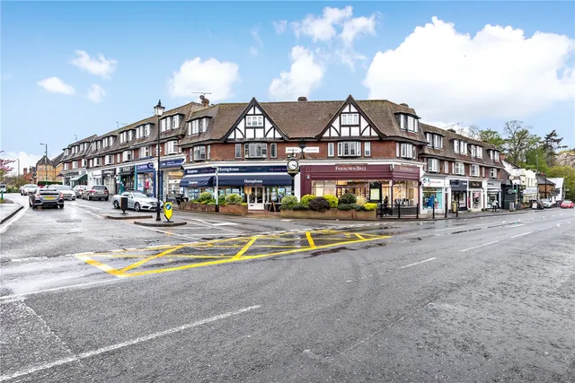 London Road, Sunningdale, SL5, photo 1