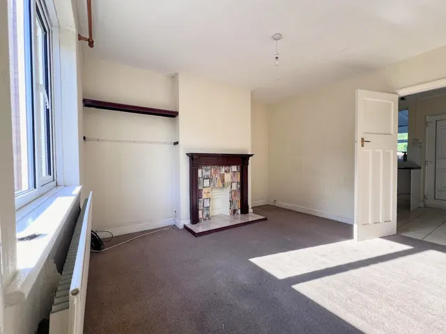 Photo 2 — Gilchrist Avenue, Corby, NN17
