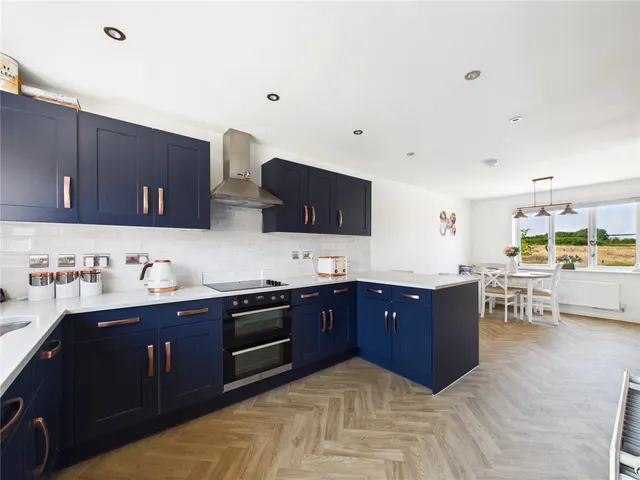 Cowpasture Drive, Felixstowe, IP11, photo 3