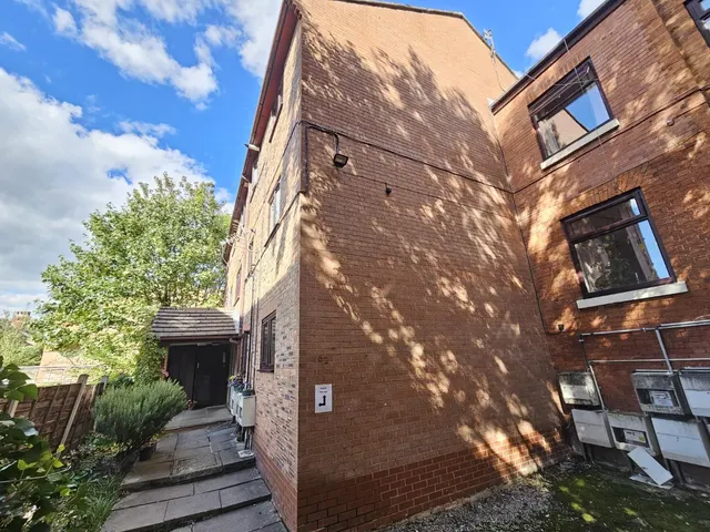 Whalley Road, Manchester, M16, photo 2