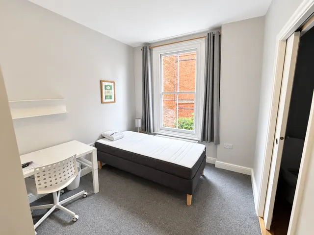 1 bedroom house — Westerfield Road, Ipswich