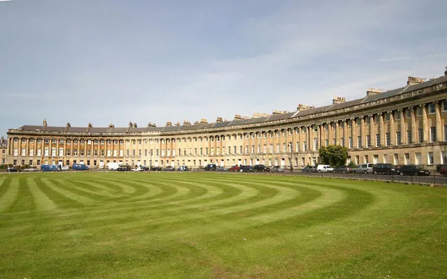 Royal Crescent, BATH, photo 1