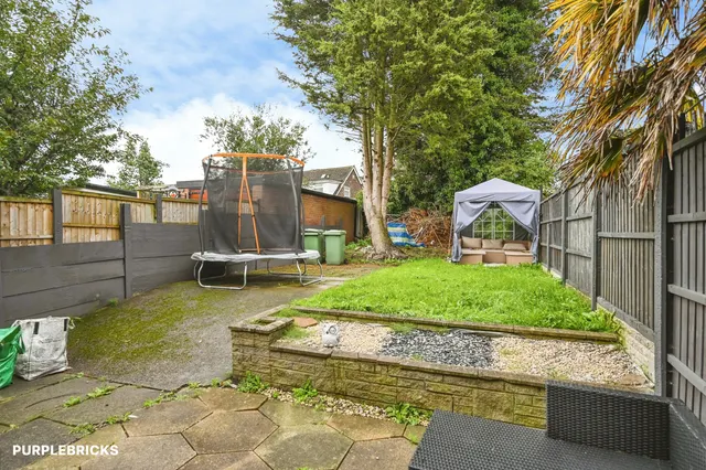Hornby Crescent, St. Helens, WA9, photo 2